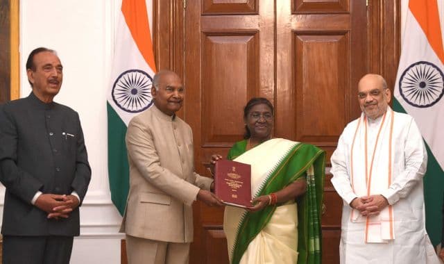 Ram Nath Kovind-led panel submits report on conducting simultaneous election submitted to President Murmu.