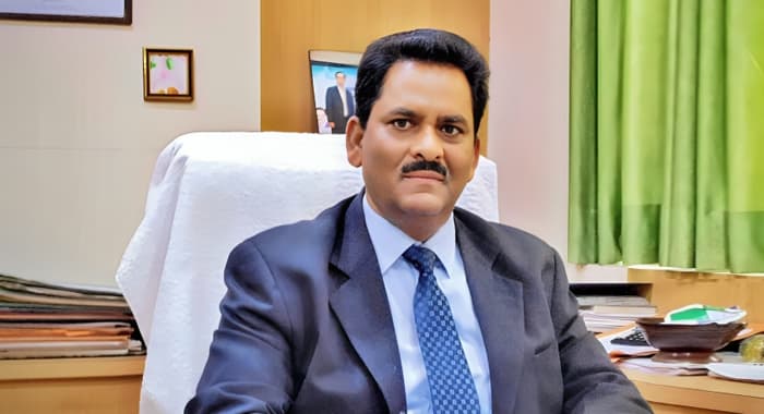 Dr. L. R. Yadav, Chairman of the Alard Group of Institutes, Pune