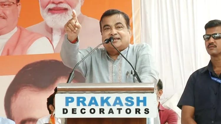 Union minister Nitin Gadkari speaking at an election rally in Maharashtra's Yavatmal. (X/@NitinGadkari)