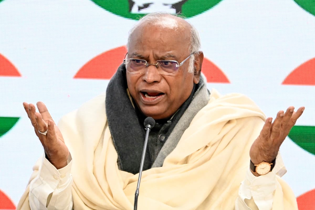 This is Battle for Democracy, Not an Ordinary Election: Kharge