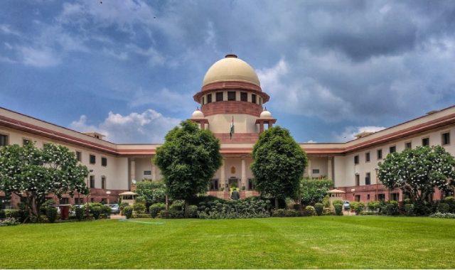 Supreme Court Asserts Prima Facie Standard: Pre-Summoning Evidence and Complaint Allegations Sufficient for Issuance of Summons