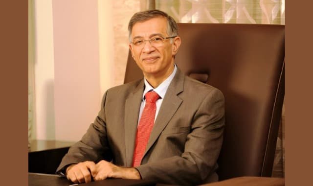 Dr. Niranjan Hiranandani