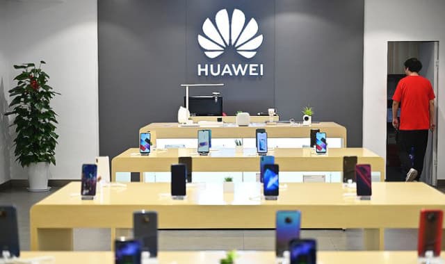 Huawei revenue growth H1 2019