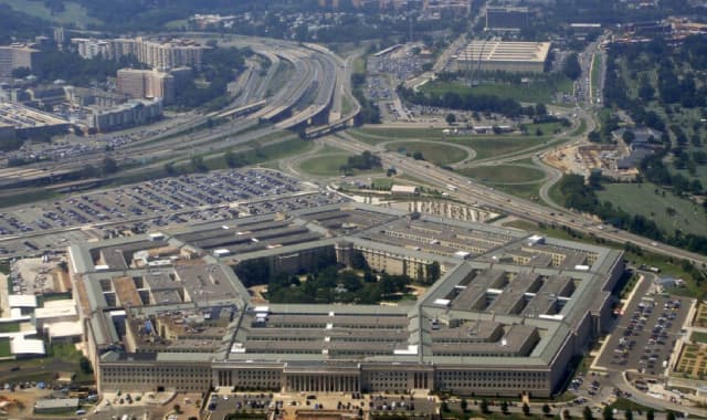 Pentagon reviewing $10 bn cloud contract sought by Amazon