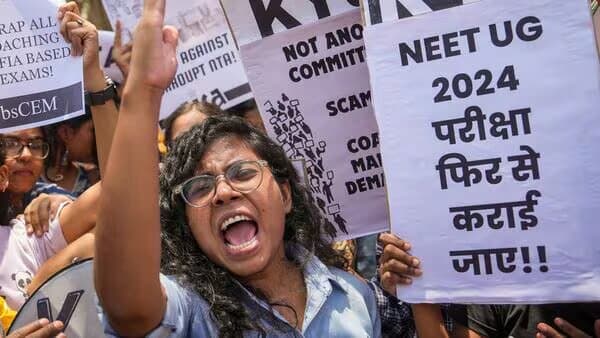 protest against NEET UG 2024