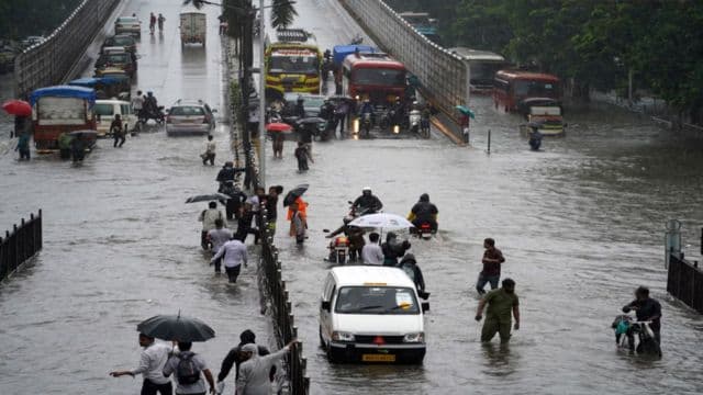 Rains batter Maharashtra