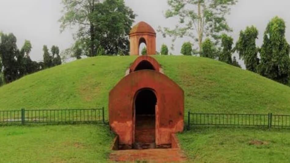 The mound-burial system of the Ahom dynasty in Assam, the Moidams