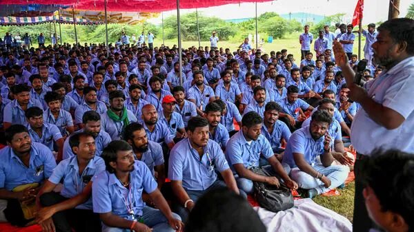 strike at Chennai Samsung plant