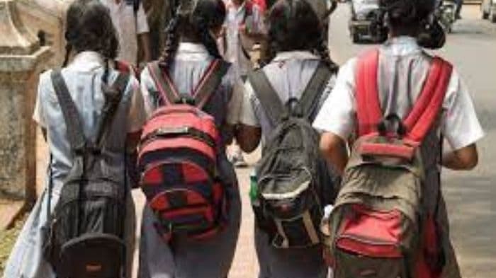 Delhi schools to have 10 'bagless days' after D0E issues guidelines