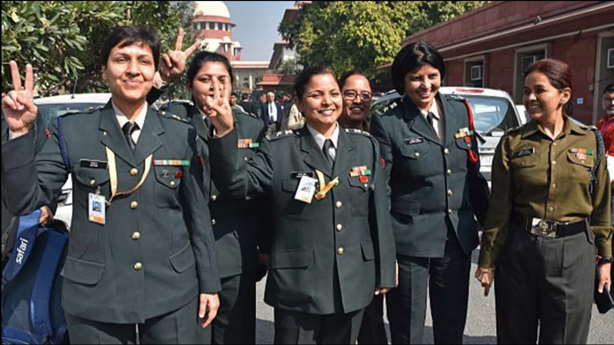 women army officers