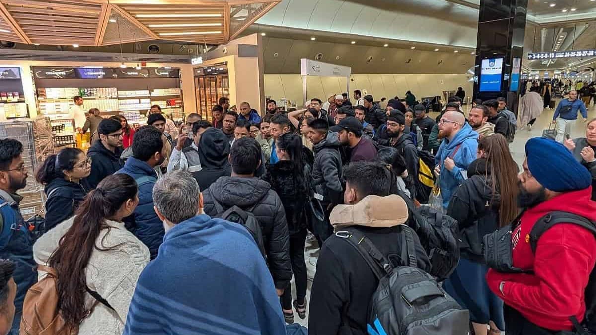 Indian passengers stranded at Kuwait airport for 13 hours complain of poor treatment