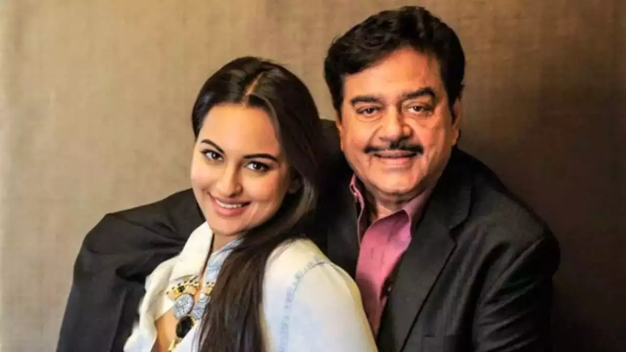 MP Shatrughan Sinha breaks silence on actor Mukesh Khanna's remarks about his daughter's upbringing