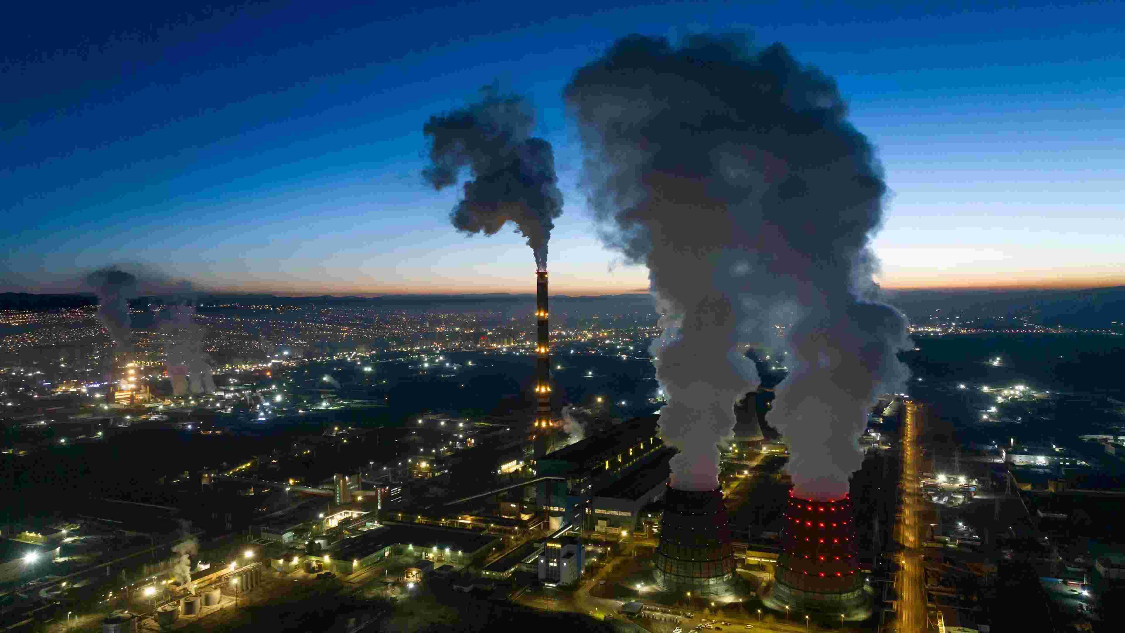 CO2 levels surge at unprecedented rate in 2024, pushing global climate goal at risk