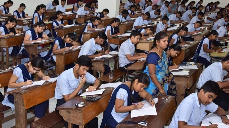 CBSE to introduce two-tier difficulty levels for science and social science in class 9 from 2026