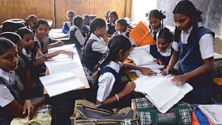 Telangana set to make Telugu mandatory in all schools 
