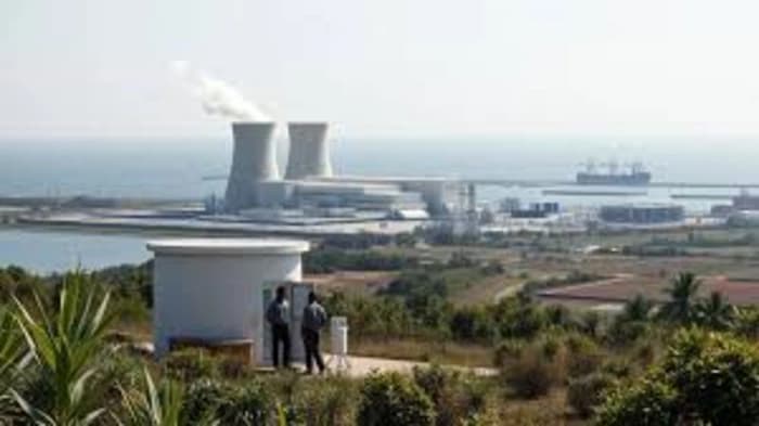 In an effort to reach its carbon emission reduction targets, India may allow foreign companies to purchase up to 49% of its nuclear power plants