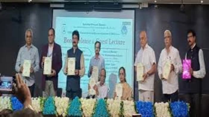 Dravyaratnākara Nighaṇṭu and Dravyanamākara Nighaṇṭu, have been restored by the Ministry of AYUSH's Central Council for Research in Ayurvedic Sciences 