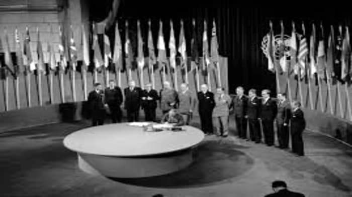 Article 51 of the UN Charter: Clause on self-defense in international law. lets learn more!
