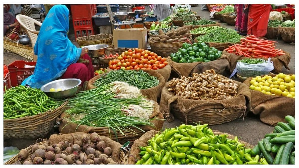 Retail inflation in India eases to 3.16% in April, driven by falling food costs