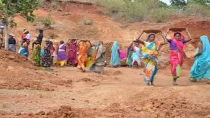 Inconsistency Let's investigate further between MGNREGS Coverage and Service