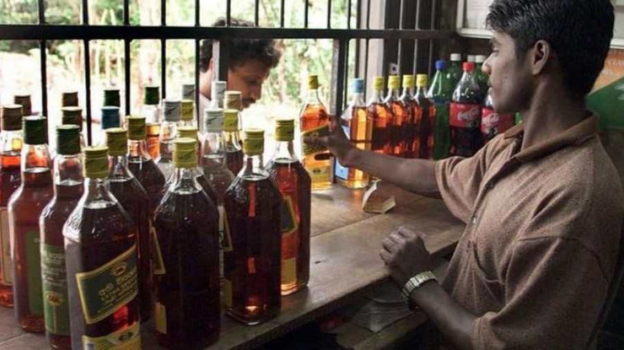 SC slams ED over ‘excessive’ TASMAC raids, halts further action in liquor trade probe