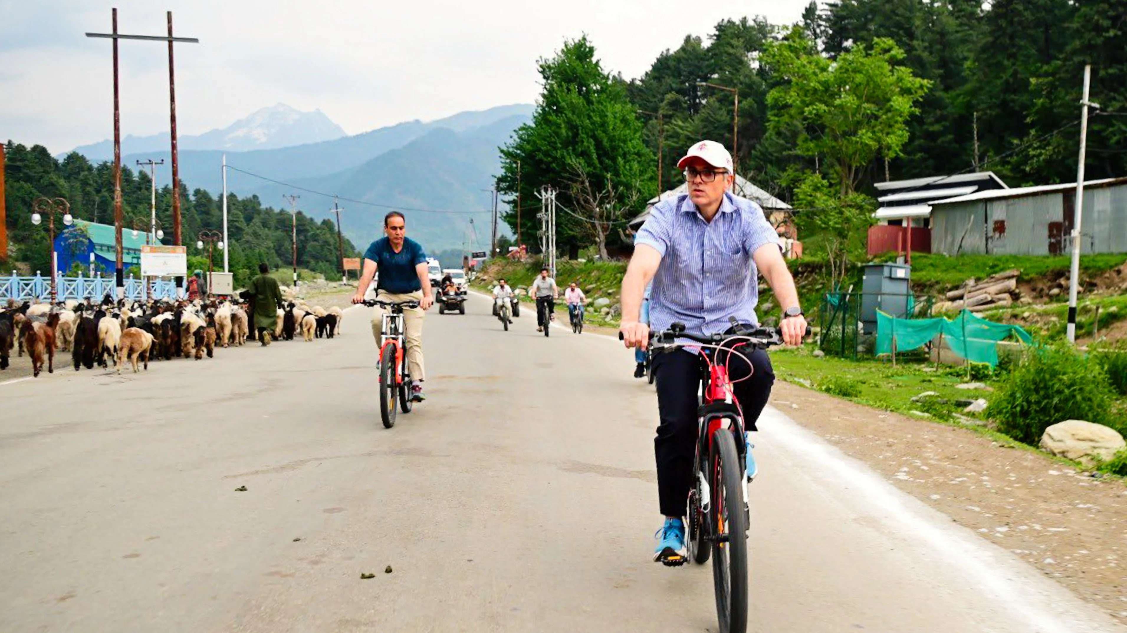 Promoting peace through pedals: J&K CM Omar Abdullah cycles in Pahalgam