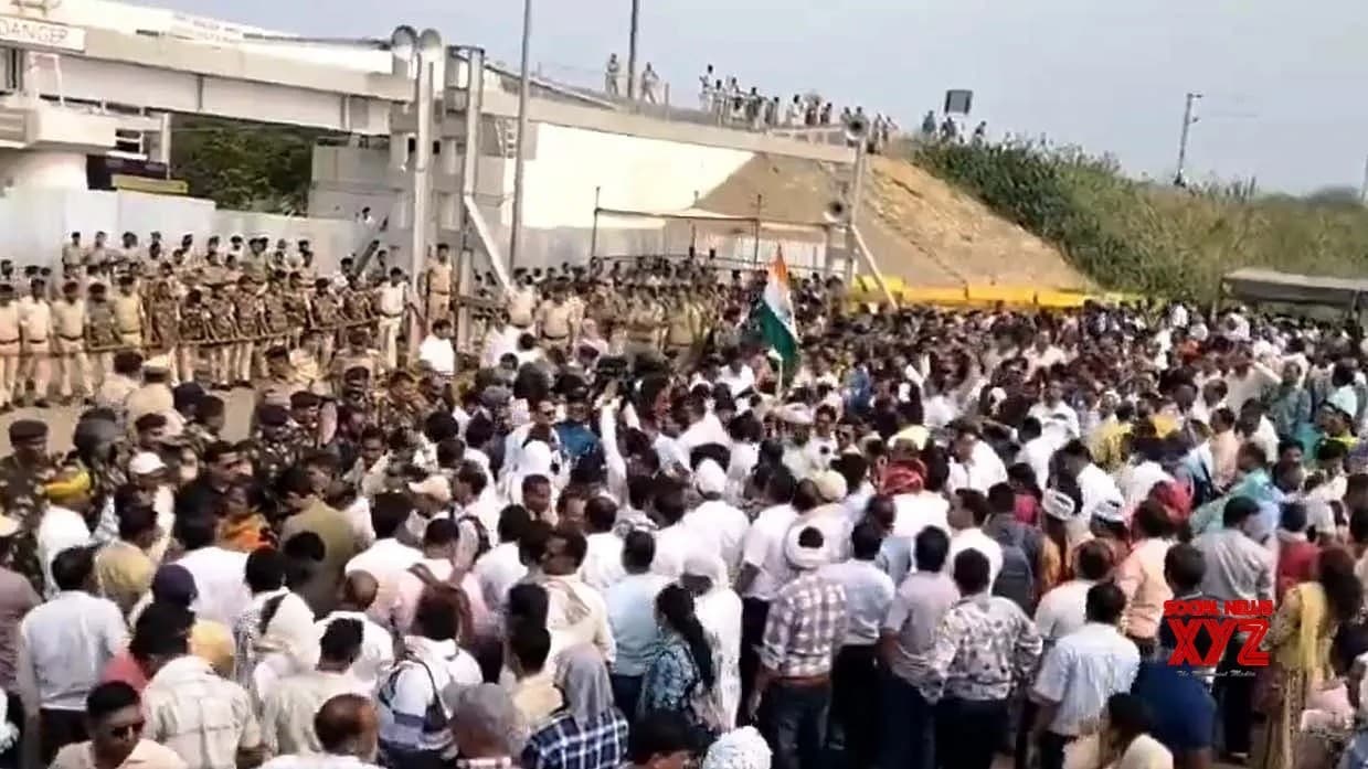 Teachers protest Chhattisgarh education rationalization policy, warn of job losses