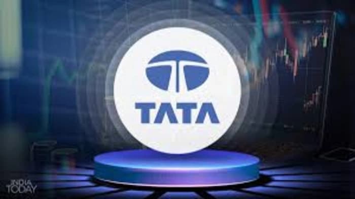 Tata Elxsi, Tata Motors, Tata AutoComp, and IIT Kharagpur presented the Battery Aadhaar initiative at the Battery Summit 2025