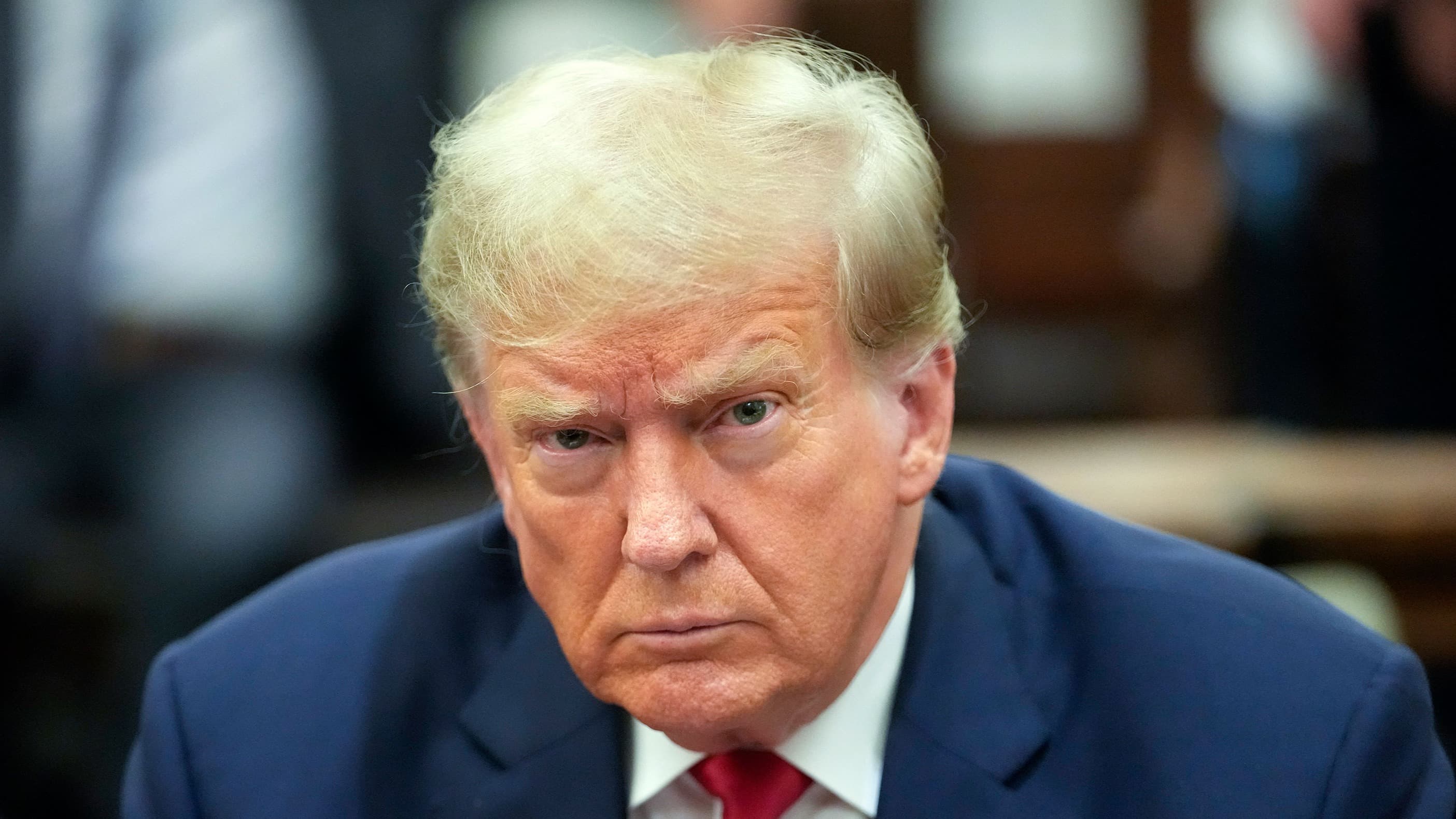 DONALD TRUMP