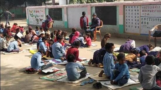 Over 10,000 unrecognized schools in Bihar and Jharkhand enroll 1.6 million students: data