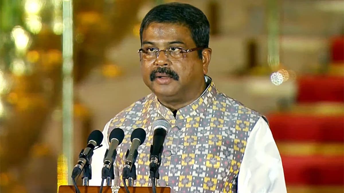 Edu Minister Pradhan pushes for Indian languages in higher education