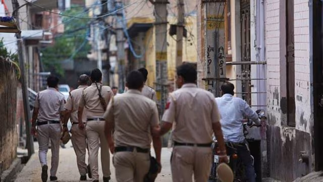 Delhi police