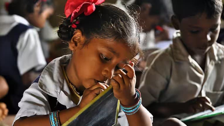 SC orders states to identify orphans left out of free education