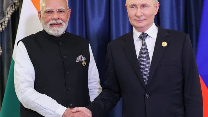 Trump adviser says Modi should back US, not Russia after SCO summit