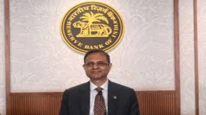 RBI Keeps Policy Rate Unchanged, Lifts FY26 Growth Outlook to 6.8%
