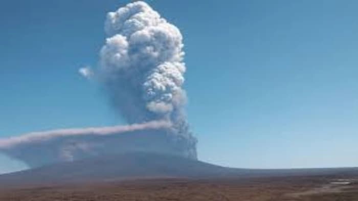 Natural Hazards & Disruptions: Volcanic Ash from Ethiopia Temporarily Impacts Indian Skies