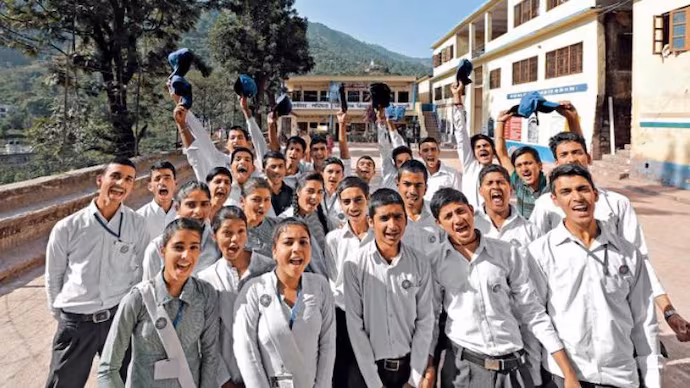 Himachal Pradesh’s 967 government senior secondary schools 