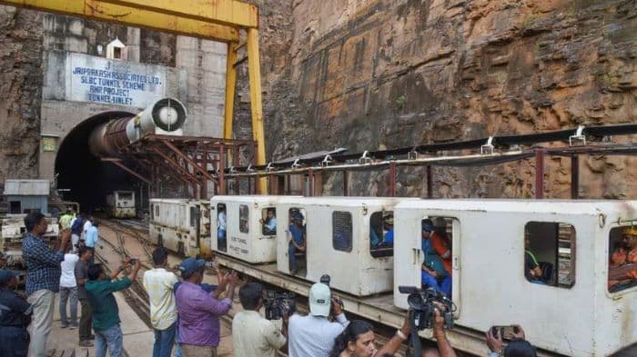 Body of UP engineer recovered from Telangana tunnel collapse site