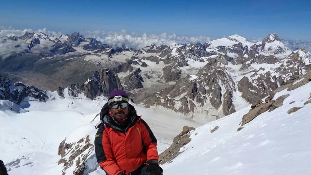 Indian mountaineer loses life while descending Everest’s dangerous Hillary Step