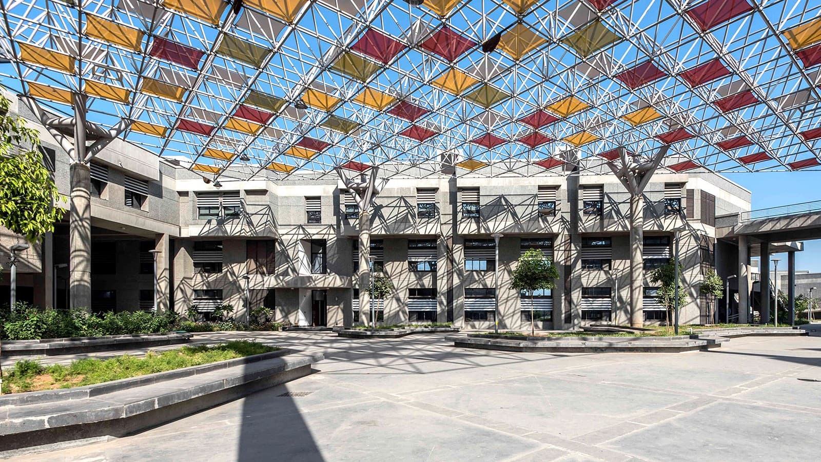 IIT Gandhinagar launches new PG diploma programs in AI, Data Science, and Cloud Engineering