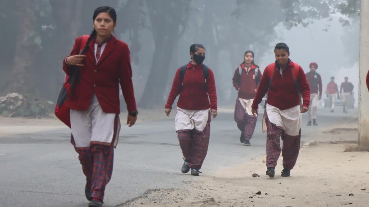 Dense fog and Magh Mela lead to school shutdowns in parts of north India