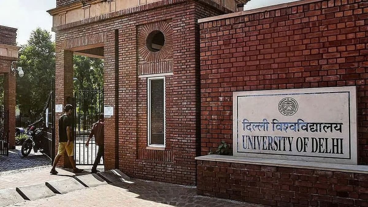DU hikes student fees again, raises university share to ₹4,100 from 2026–27