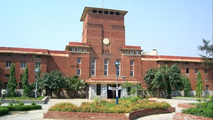 DU launches ‘Coffee with Vice-Chancellor’ to boost student engagement
