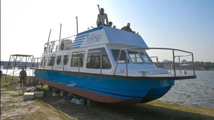 HDFC Bank Part-time Chairman 