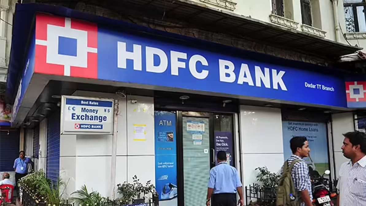 Former Finance Secretary Rajiv Kumar to lead HDFC Bank board as part-time Chairman