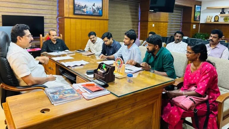Kerala upper primary teacher rank holders call off 17-day protest after govt assurances