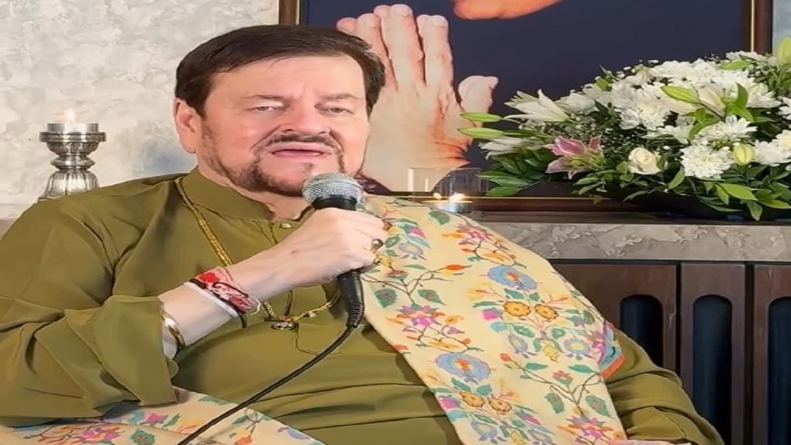 Nitin Mukesh Revisits Father Mukesh’s Iconic Song ‘Aaja Re Ab Mera Dil Pukara’