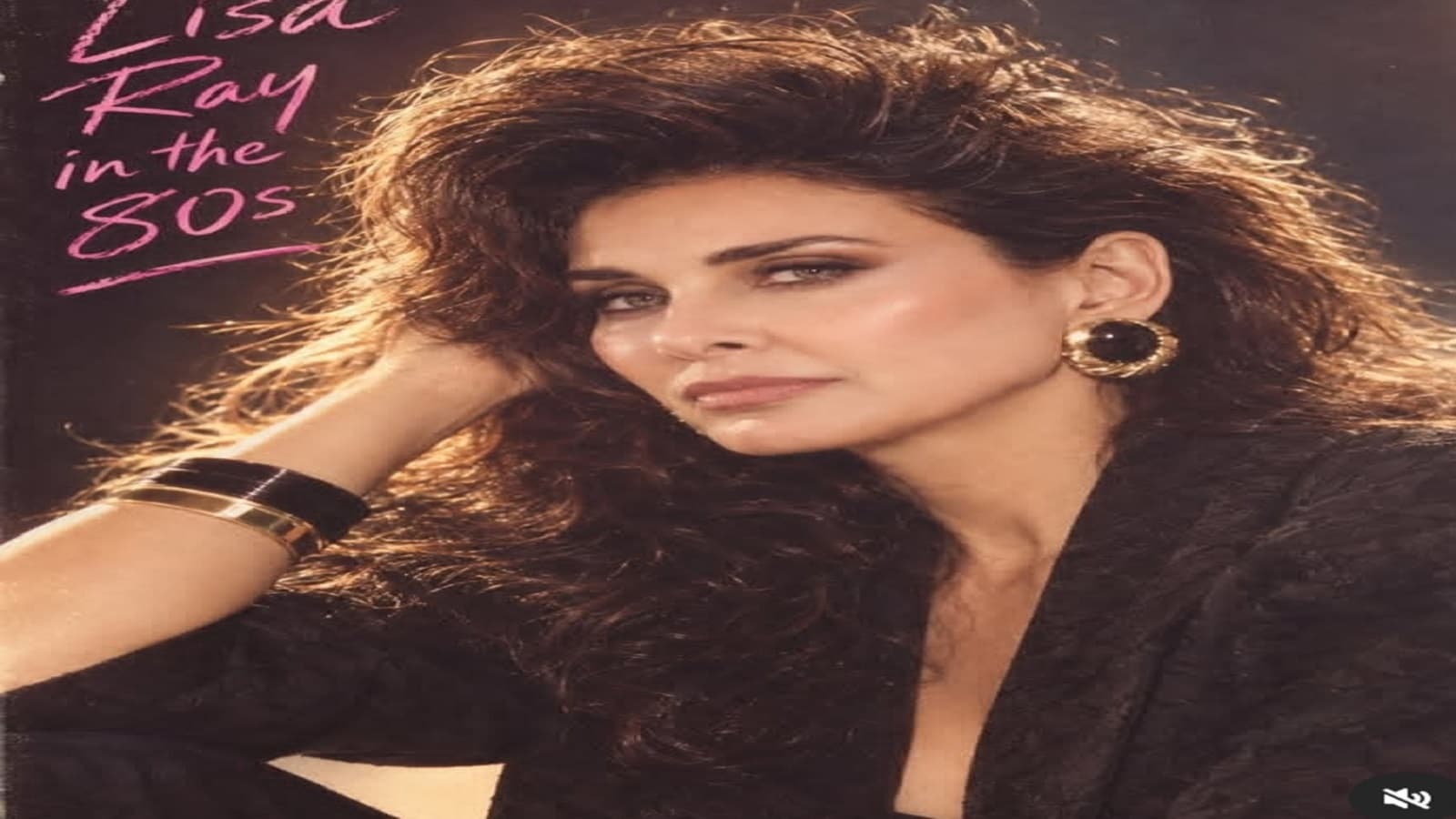 Lisa Ray Revisits the 80s, Recalls Love for Madonna and Michael Jackson
