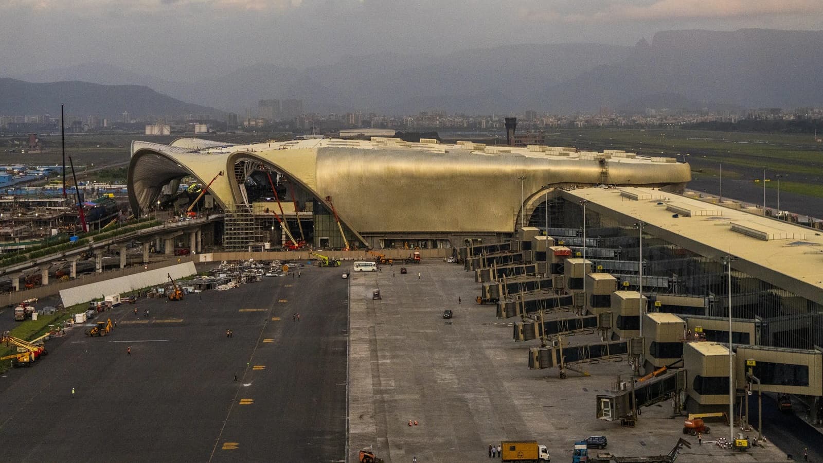 Premji Invest Partners With Adani Airports in Rs 9,825 Crore Fundraise for Aviation Growth