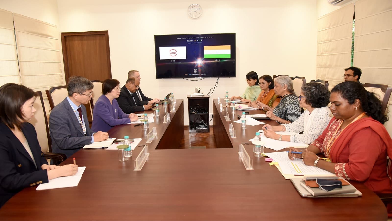 Sitharaman, AIIB President Discuss Deepening India-AIIB Partnership